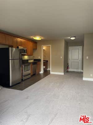 Studio, 1 bath, 377 sqft, $2,550, Unit 544