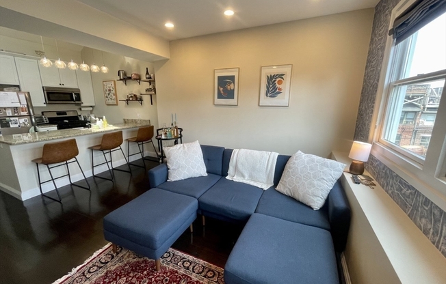 310 SHAWMUT AVE