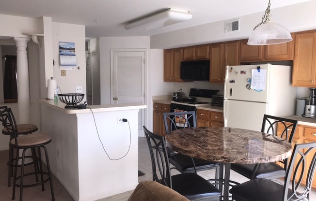 1 SILVERBELL CIR