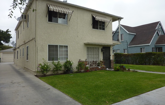 Two Bedroom lower unit - Move in Ready!