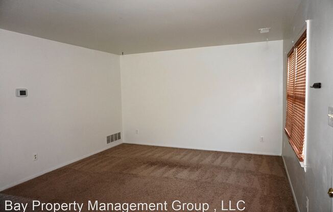 2611 Pearwood Rd