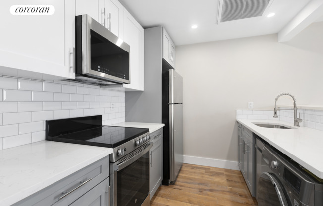 1 bed, 1 bath, $3,395, Unit 4F