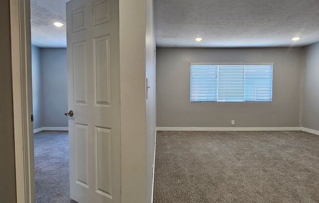 1 bed, 1 bath, 650 sqft, $895, Unit 1026 - 119