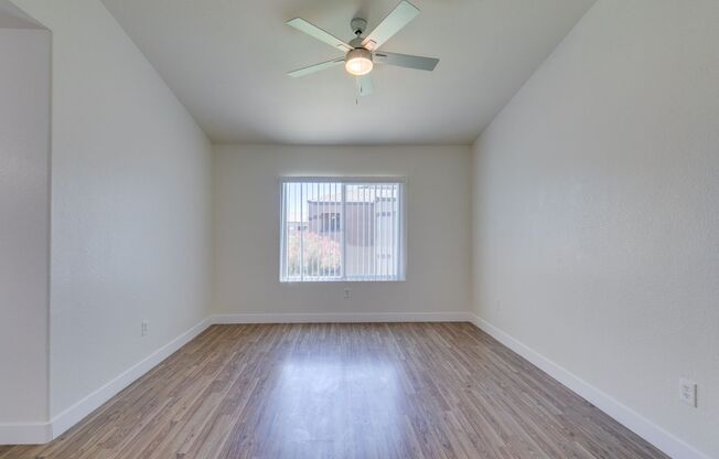 2 beds, 2 baths, $1,475, Unit UNIT 2118