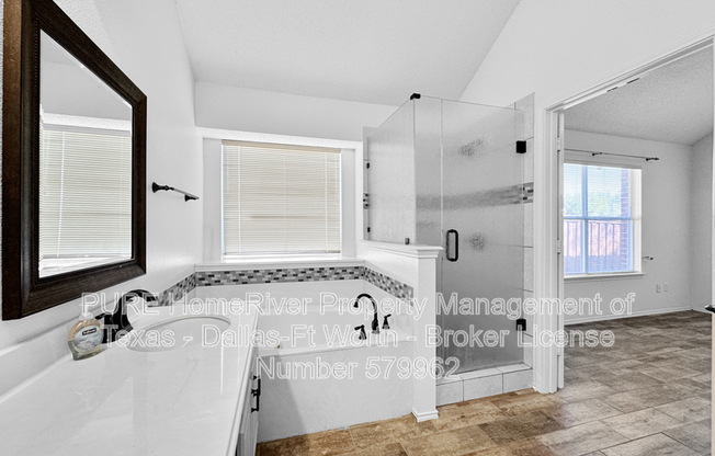2300 GRANBURY DR