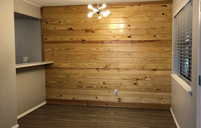 1 bed, 1 bath, 670 sqft, $972, Unit 125