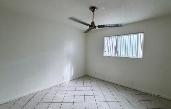 1 bed, 1 bath, 650 sqft, $1,800