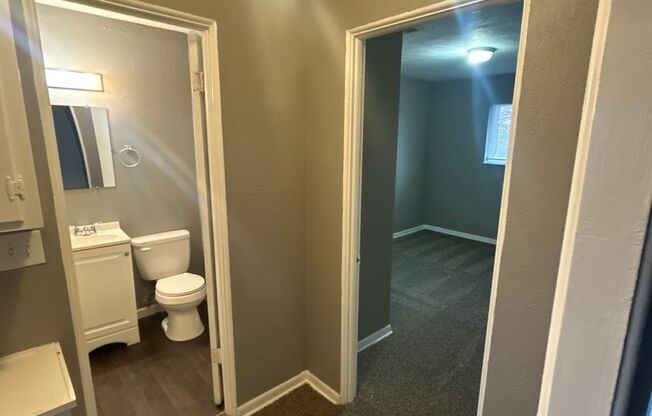 2 beds, 1 bath, 750 sqft, $1,170, Unit B10 1007 14