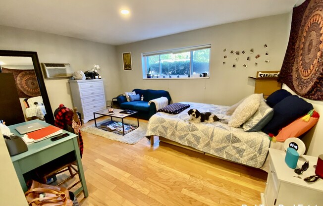 412 LANGLEY RD