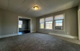 1 bed, 1 bath, 700 sqft, $750, Unit Apt 206