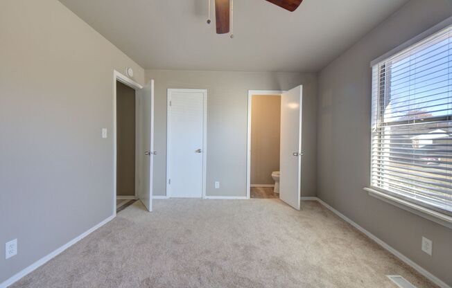 3 beds, 1 bath, $1,325