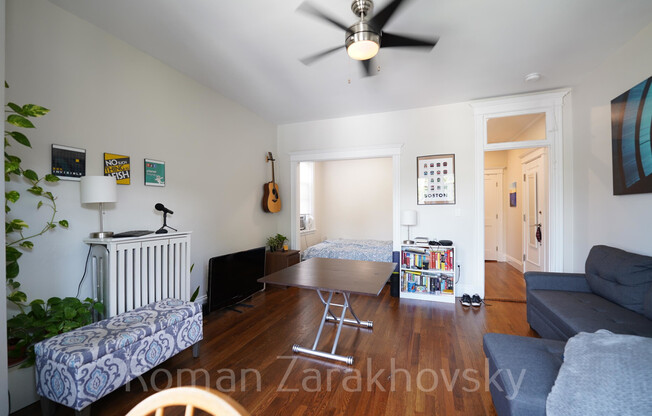 2 Ayr Rd