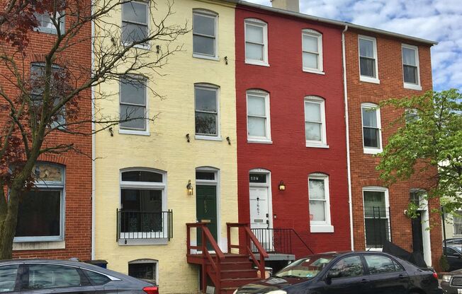 Charming 3Bed/2Bath Townhome in Historic Ridgley Delight!