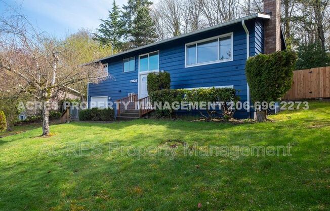 21222 15 AVE S