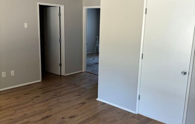 2 beds, 1 bath, 763 sqft, $1,350, Unit 2428-02