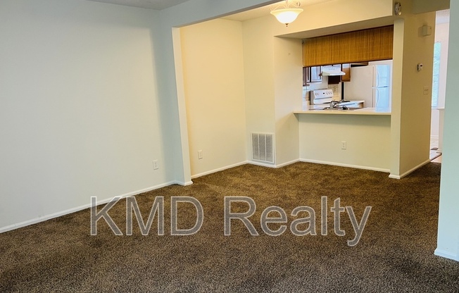 630 LEX DR