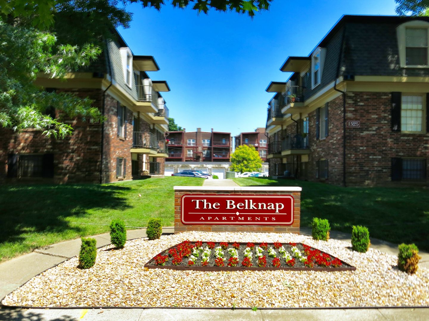 Belknap Apartments