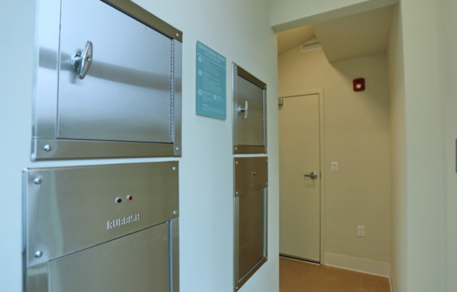 Studio, 1 bath, 175 sqft, $1,450, Unit 301