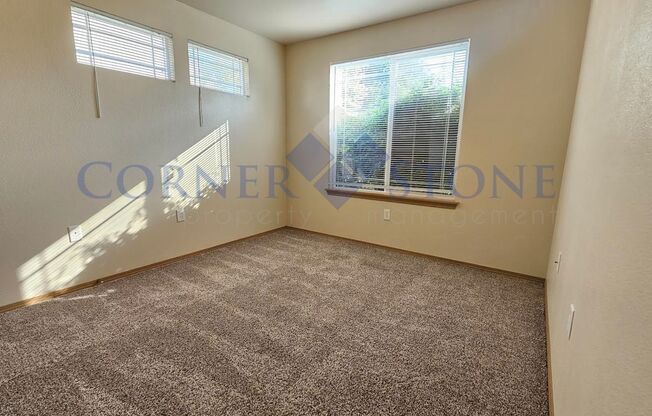 2 beds, 1 bath, 845 sqft, $1,350, Unit Sagecrest Bldg #4223