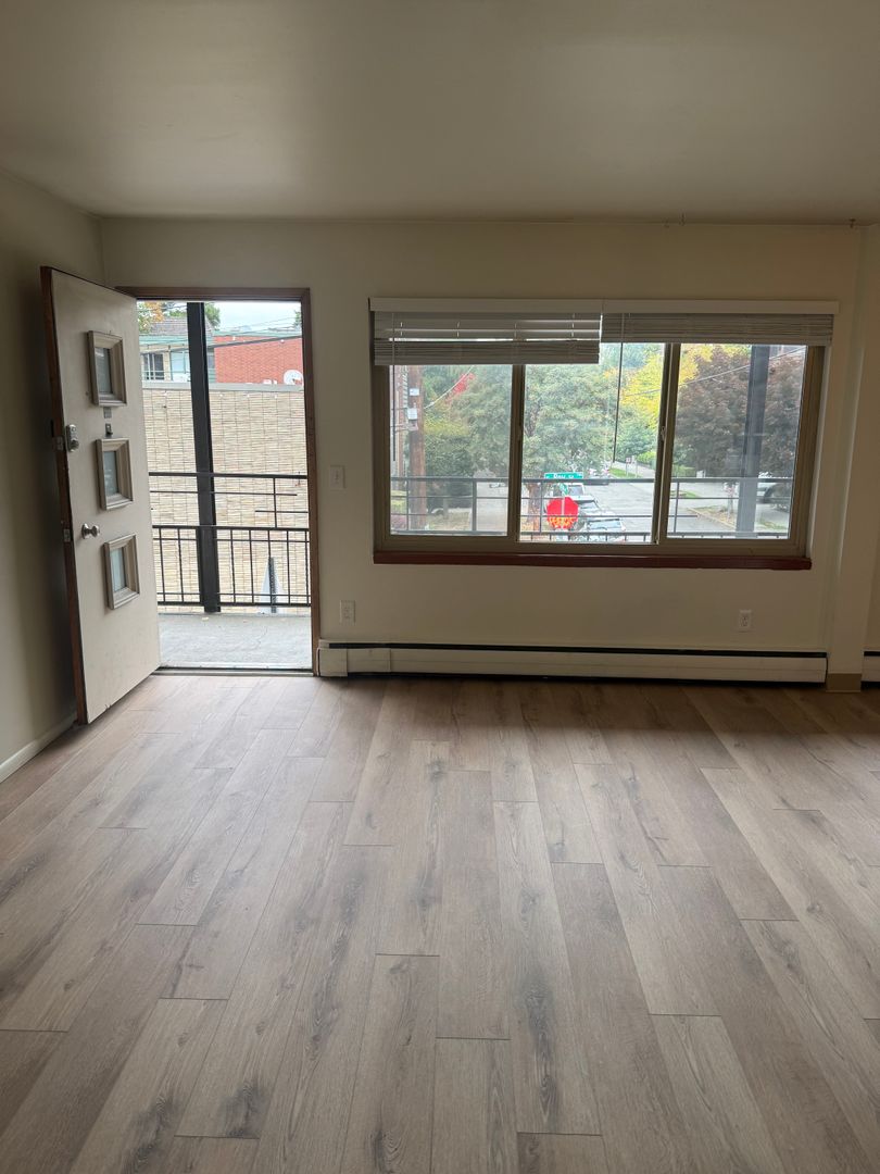 1 bed, 1 bath, 675 sqft, $1,775, Unit 203