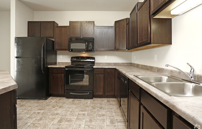 Welcome to Crystal Creek Place — Modern Living in South Fargo