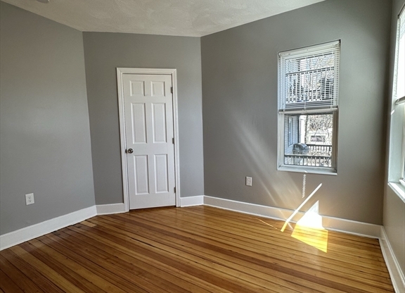 3 beds, 1 bath, 1,145 sqft, $3,418, Unit 1