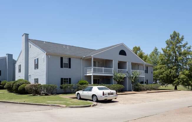 Cottonwood Apartments Greenville, MS Exterior III