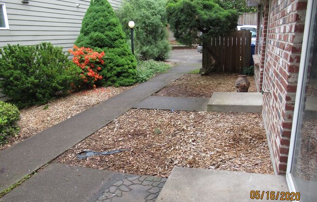 Updated 3 Bedroom Townhome 4 Mins from Multnomah Village
