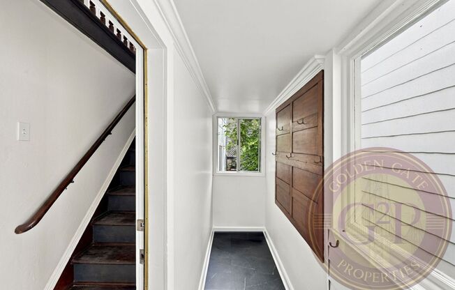 Dolores Heights - 2 BR, 1 BA Apartment 927 Sq. Ft. - 3D Virtual Tour, Top Unit Flat, Washer & Dryer