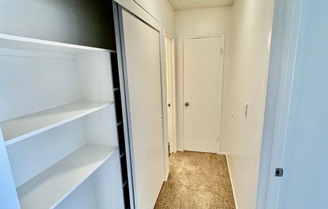 1 bed, 1 bath, 700 sqft, $2,000, Unit 448