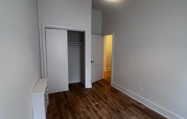 2 beds, 1 bath, 850 sqft, $1,299, Unit WS703A