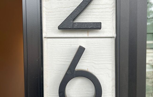 Studio, 1 bath, 500 sqft, $995, Unit 26