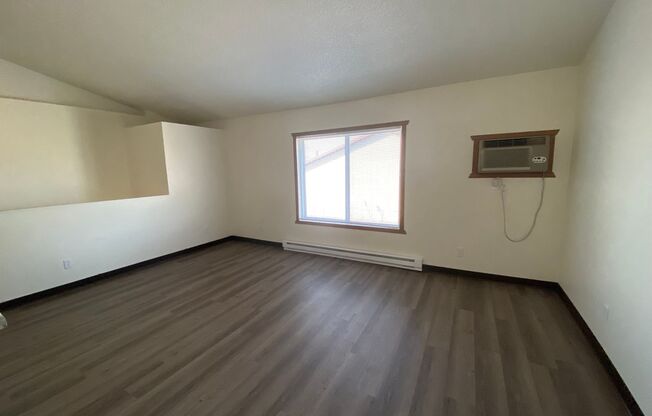 Updated Spacious 2 bed, 1 bath West Fargo.