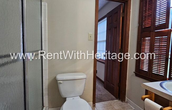 3 beds, 2 baths, $1,750