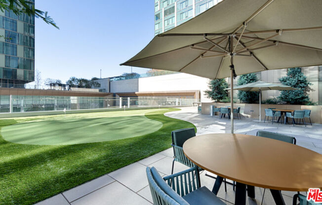 2 beds, 2 baths, 1,305 sqft, $4,800, Unit 2811