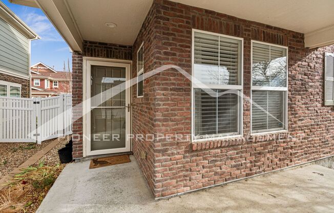 Charming Townhouse with Washer/Dryer and Central AC