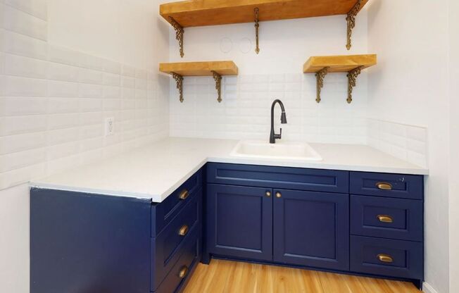 1 bed, 1 bath, 400 sqft, $1,841, Unit 210