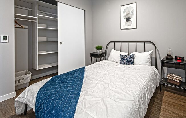 Studio, 1 bath, 460 sqft, $1,695, Unit 328