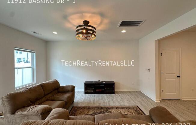 11912 BASKING DR