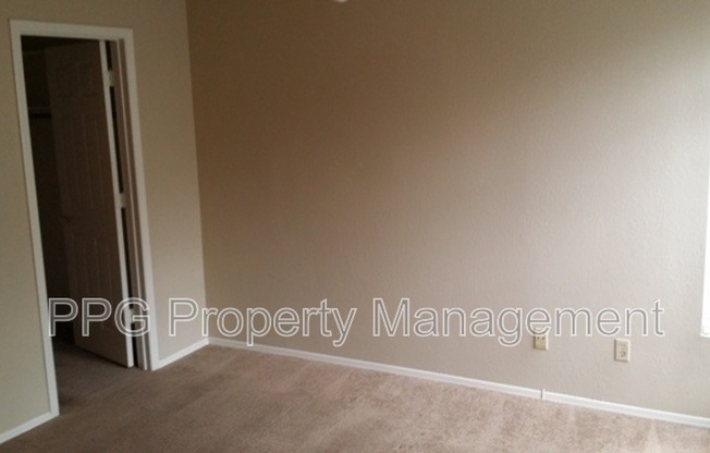 10101 N ARABIAN Trail