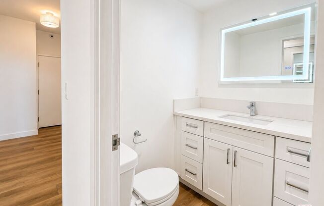 3 beds, 3.5 baths, 3,446 sqft, $11,000, Unit 1702