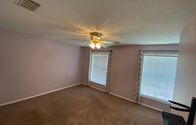 2 beds, 1.5 baths, $1,250, Unit #405