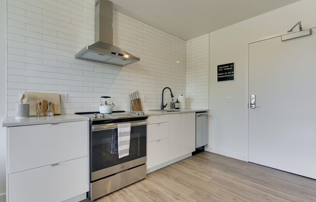 The Truman Building. Special offer. $500 off first month rent!