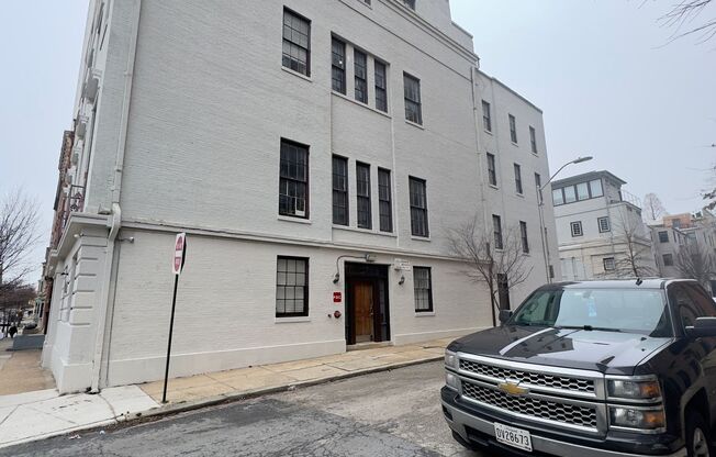 Apartment Units in Mt Vernon, Baltimore, MD!