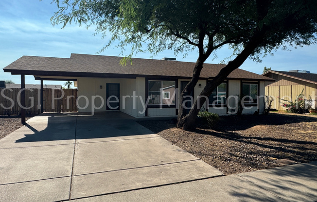 2559 E VILLA RITA DR