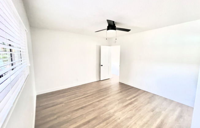 2 beds, 1 bath, 725 sqft, $2,395, Unit 649-09