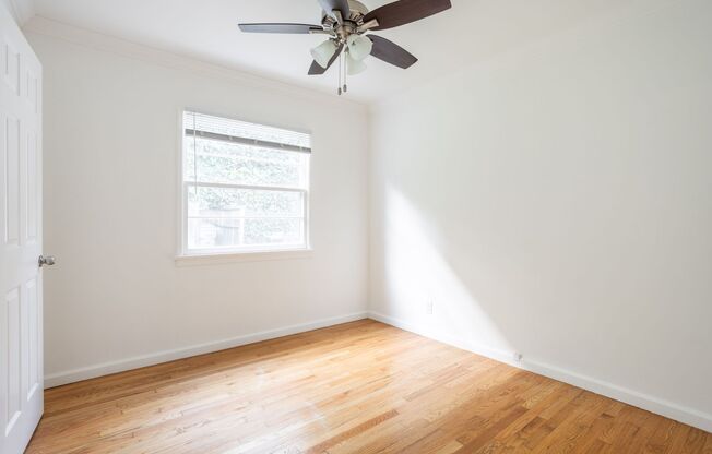 651-657 Huntley Drive Apartments