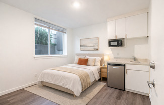 Modern Efficient Apartments in Prime Capitol Hill Location