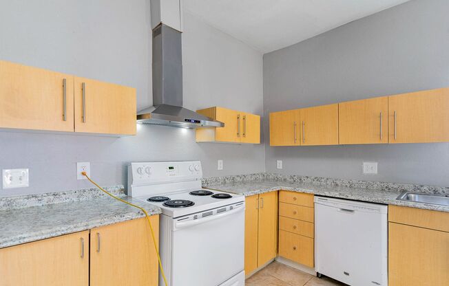 Affordable 4BD/2.5BA house!