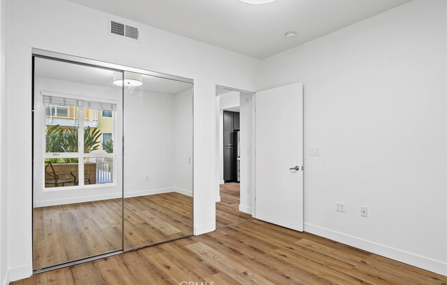 2 beds, 2 baths, 1,050 sqft, $3,450, Unit 206